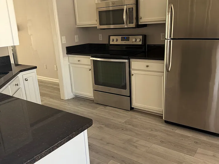 801 Remount Ct — Photo 3