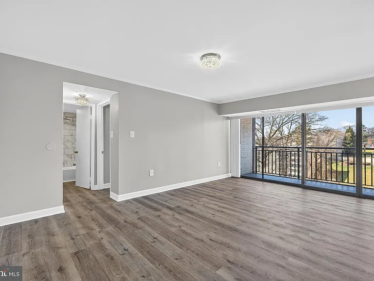 1804 Metzerott Rd #504 — Photo 8