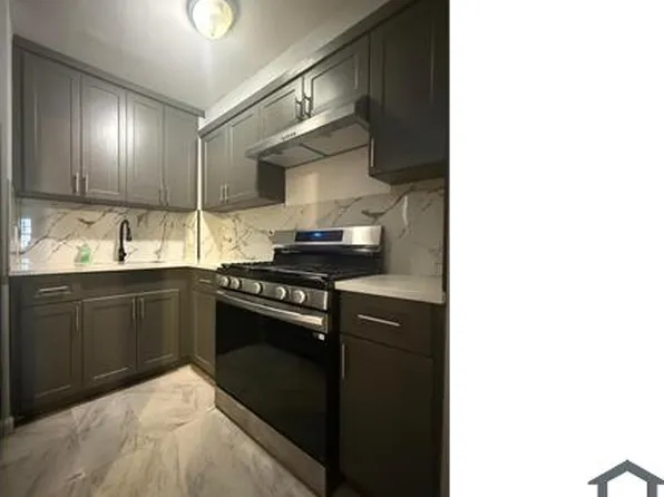 395 Essex St Floor 2, Brooklyn, NY 11208
