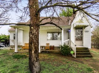 3403 Lewis Rd, Columbus, OH 43207