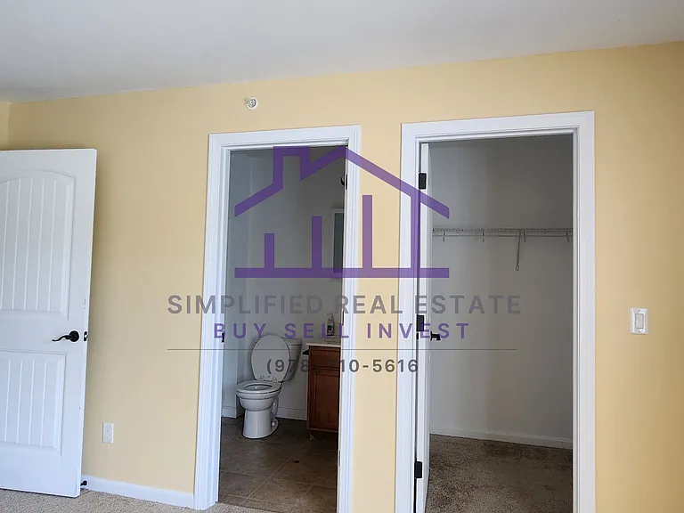 Townsend Ln Townhomes — Photo 7