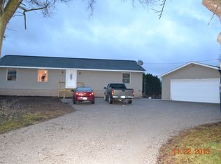 993 N Plank Rd, Tawas City, MI 48763