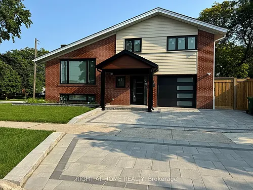52 Sedgebrook Cres Photo 1