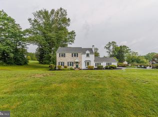 703 Fox Ln, Chester Springs, PA 19425