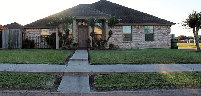 1st image of 4861 Larkspur Dr
