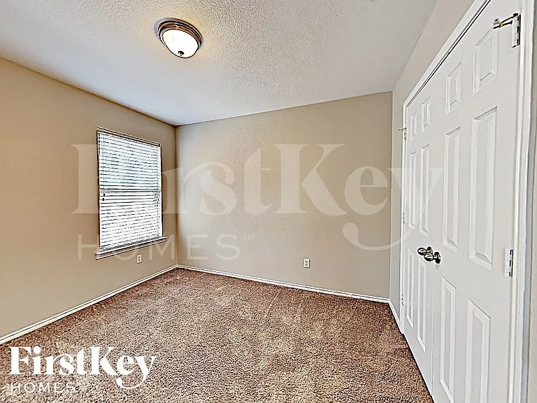 724 Bamboo Dr — Photo 12