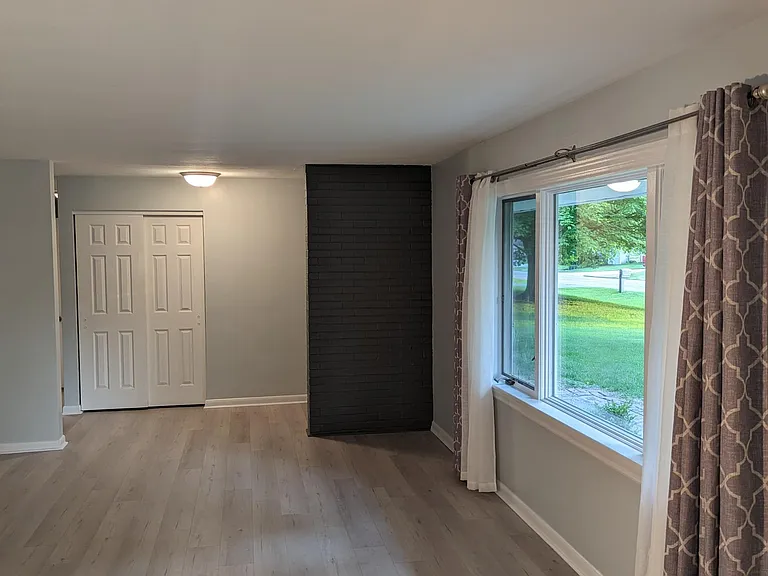 5544 Waterloo Rd — Photo 13