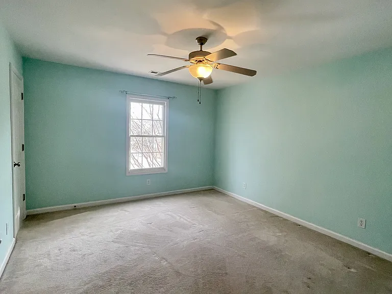 616 Capstone Dr #1 — Photo 15