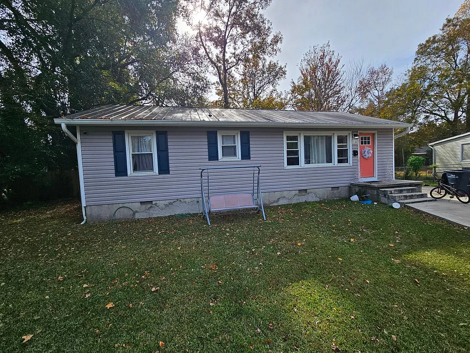 16 White Oak St