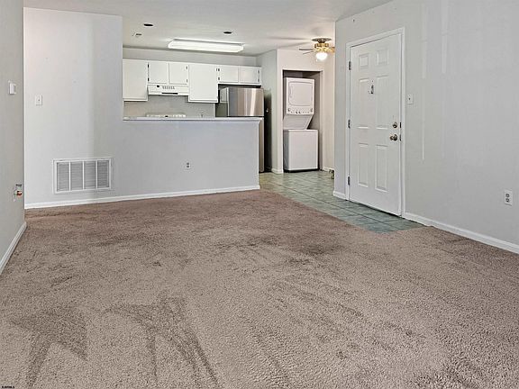 5th image of 37 Driftwood Ct #37