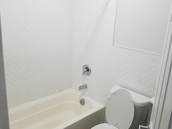 3rd image of 68 Garside St #205