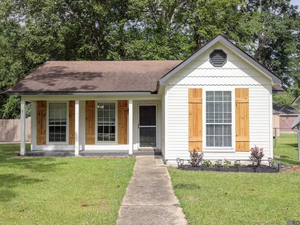 11115 Shandon Dr, Greenwell Springs, LA 70739