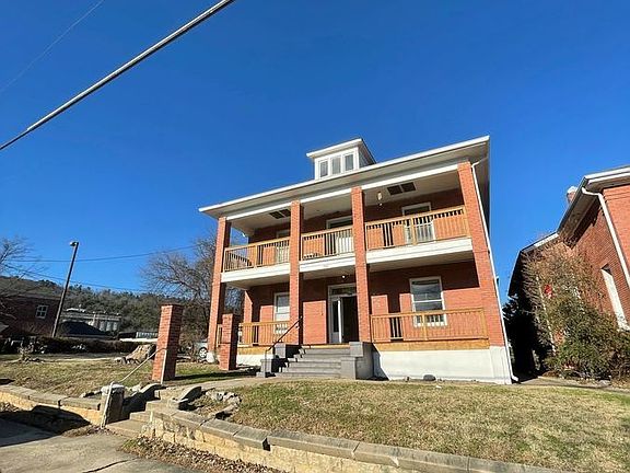 3rd image of 430 Orange St #222