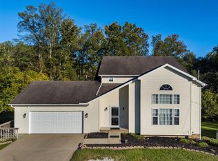 6 Greenbrier Trl, Milton, WV 25541