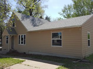 202 Skipper Rd, Abilene, KS 67410