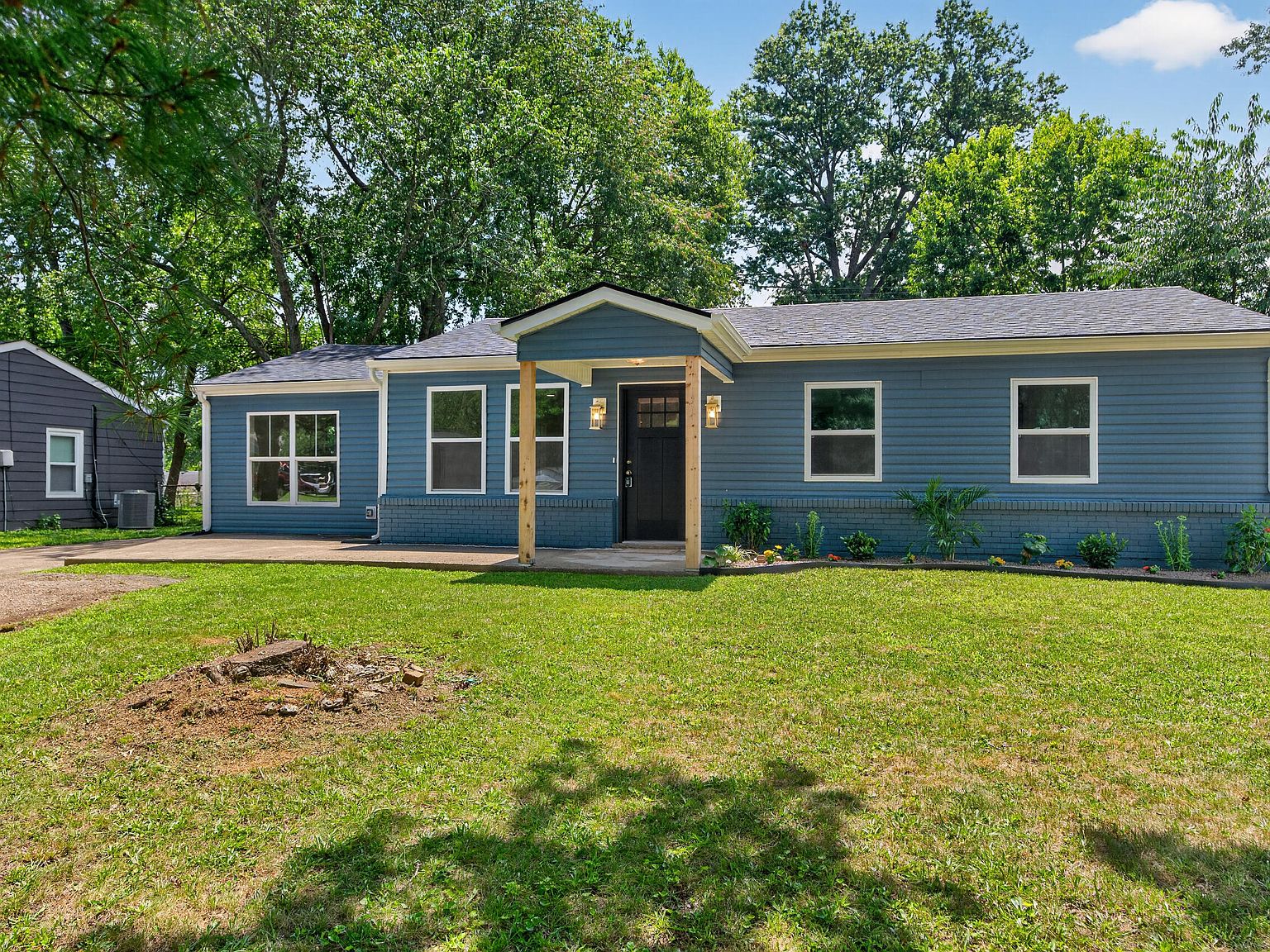2318 Allen Dr, Lexington, KY 40505 | MLS #26022807 | Zillow