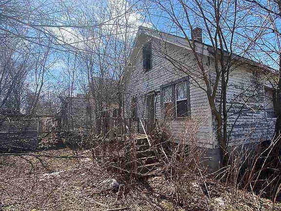 8218 Burnette