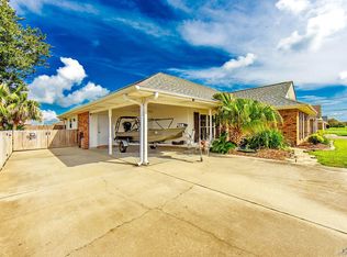 1422 Lee Dr, Thibodaux, LA 70301