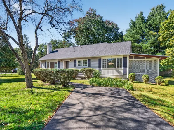 5 Bunker Hill Road, North Chatham, NY 12132