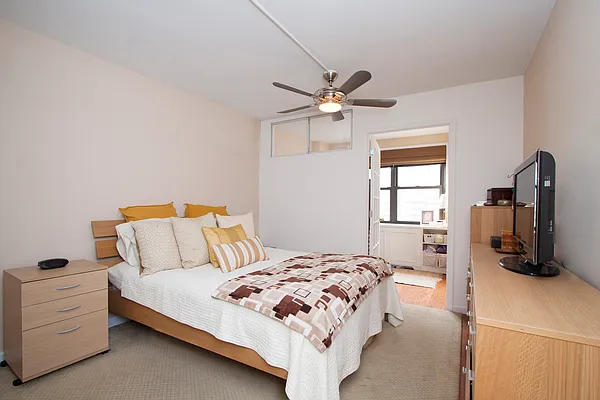 Sold by Owner | media 15