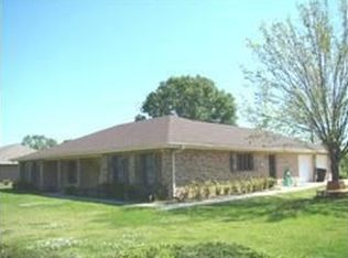 4006 Country Dr, Bourg, LA 70343