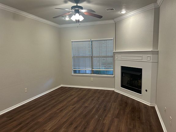 2nd image of 2670 N Valencia Ave #3
