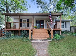 107 Spring Dr, Louisville, KY 40245