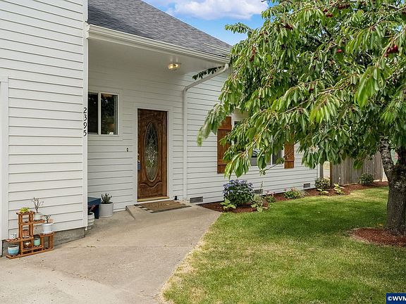 3rd image of 2395 88th Ave NE
