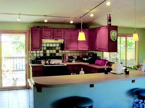 Contemporary, open floorplan