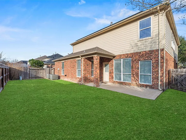15403 Redbud Dale Ct — Photo 21