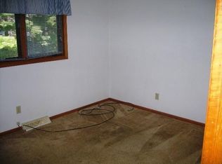 91 Evergreen Dr, Random Lake, WI 53075