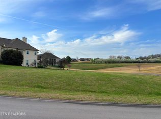 415 Wood Duck Dr, Vonore, TN 37885
