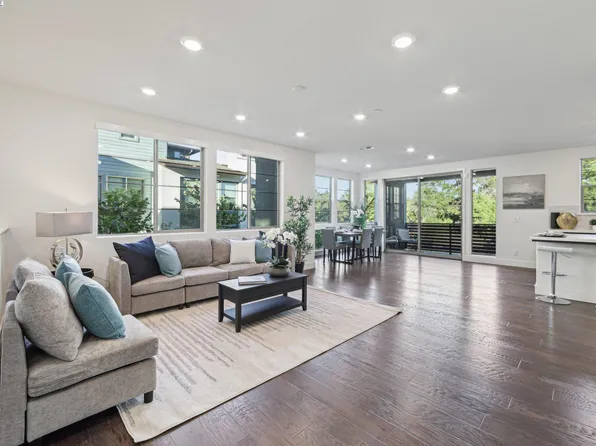 5821 Midnight Pl #F, Dublin, CA 94568