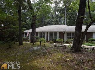 1044 Davenport Cir, Powder Springs, GA 30127