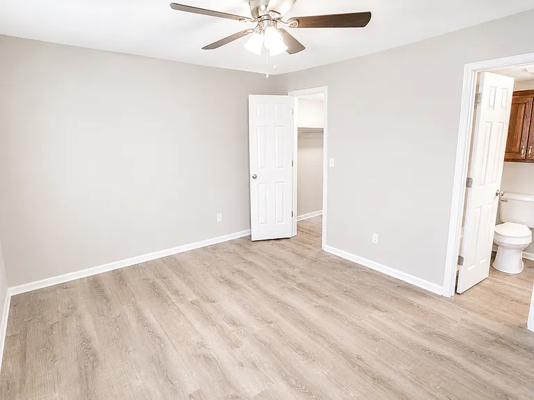 1306 Godas Dr — Photo 12