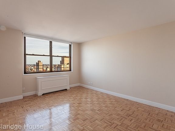 4th image of 201 E 87th St APT 30P