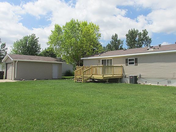 3rd image of 6009 S McKenzie Pl