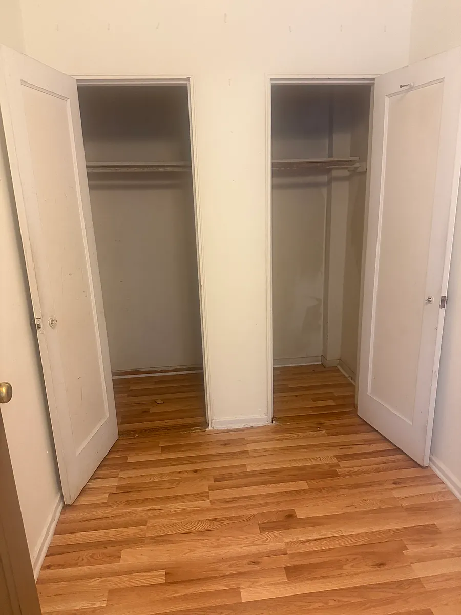Building Photo - 14 Glencar Ave #3