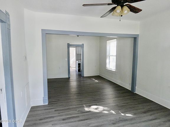 2nd image of 427 N Jackson Ave