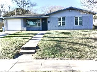 247 Southill Rd, San Antonio, TX 78201