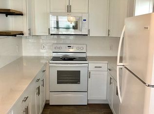 209 SE Cortez Ave, Stuart, FL 34994