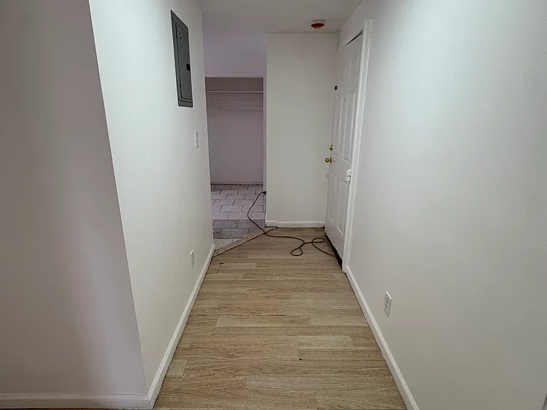 84 Thomas St #3 — Photo 10
