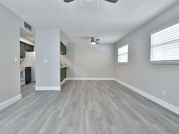 5th image of 900 70th St N APT 204