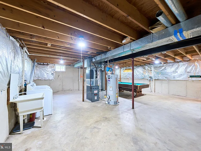 8508 Silverdale Rd — Photo 46