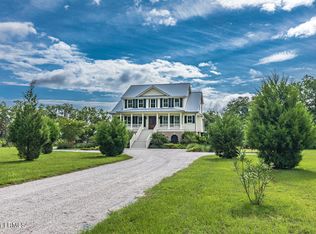 52 Net Weavers Pl, Saint Helena Island, SC 29920