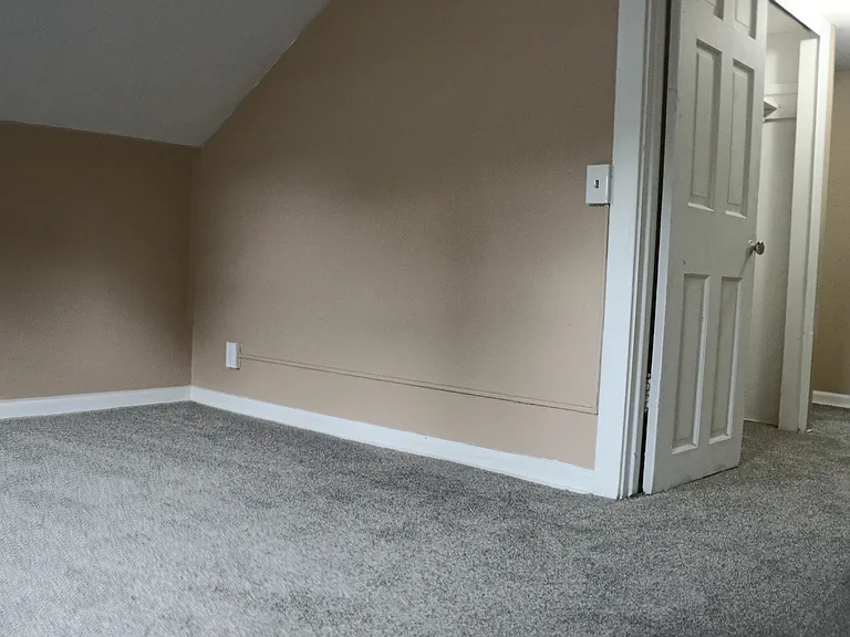 616 Irvington Ave — Photo 37