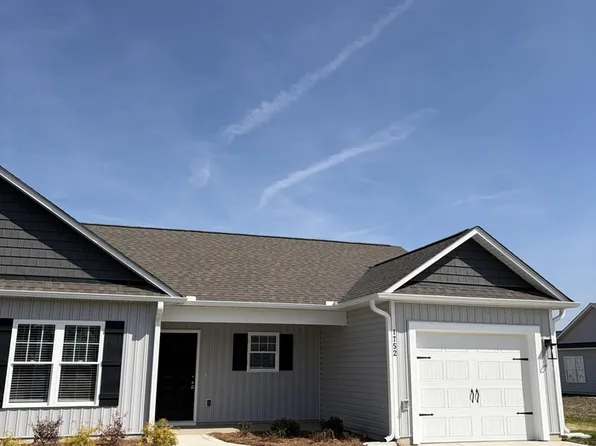 1752 Friendly Rd #1, Dunn, NC 28334
