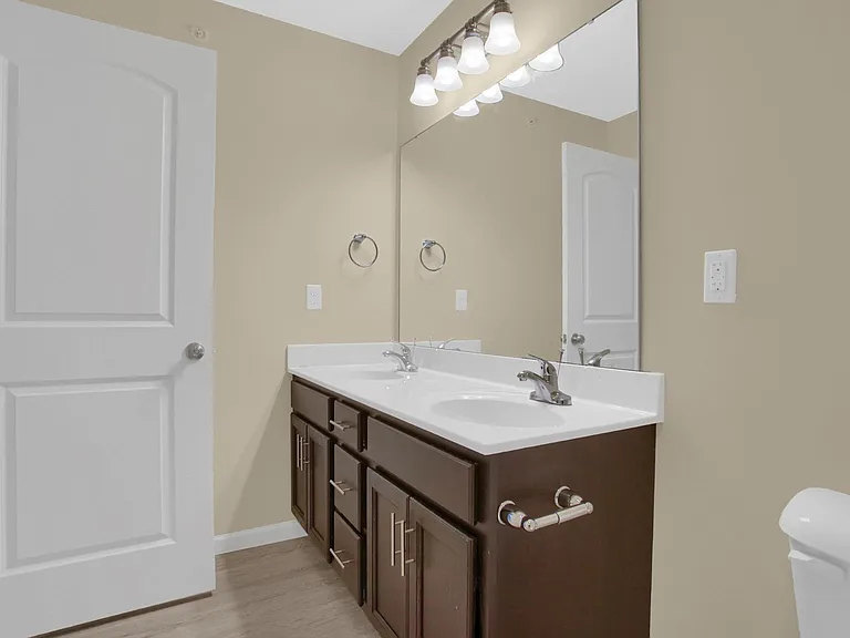 32 Parker Spring Ave — Photo 5