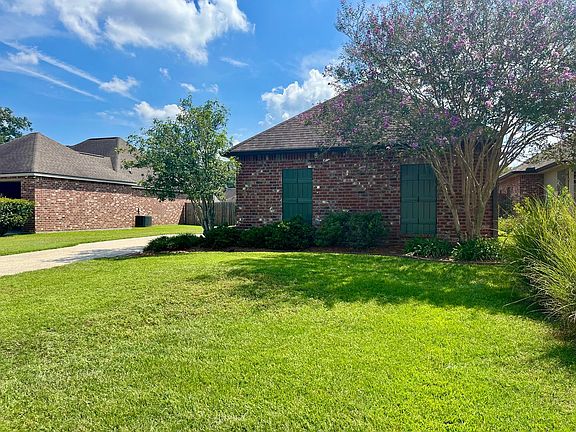 3rd image of 12468 Dutchtown Villa Dr