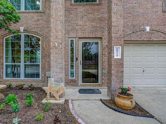 5th image of 18118 Cypress Valley Ln
